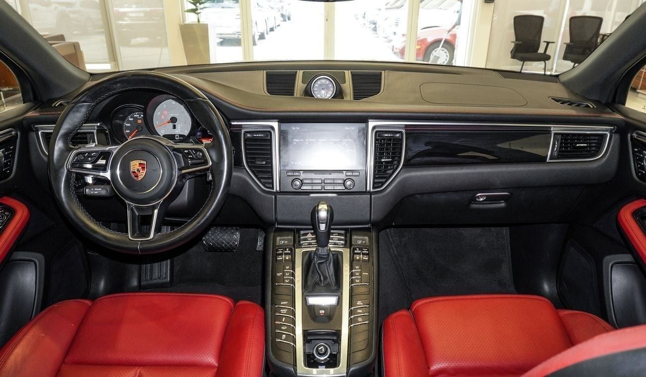 بورش ماكان S