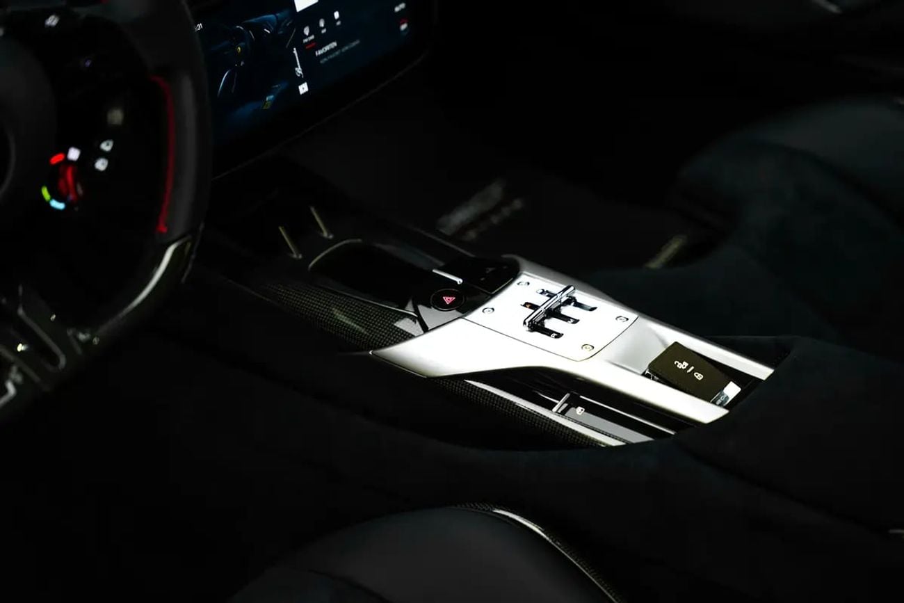 Ferrari 12Cilindri WITH 7 YEARS SERVICE CONTRACT