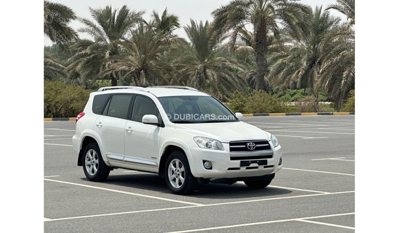 Toyota RAV4 MODEL 2012 GCC CAR PERFECT CONDITION inside and outside f