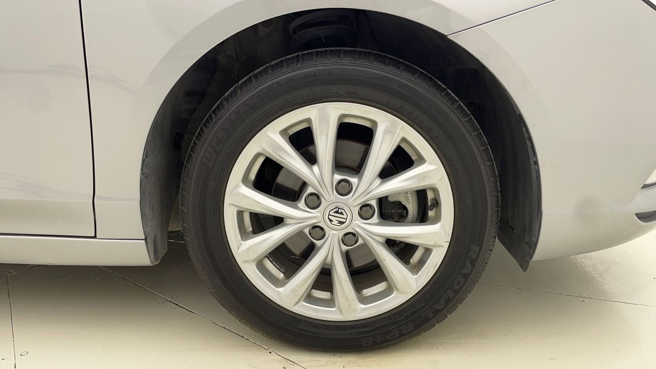 MG 5 STD 1.5 | Zero Down Payment | Home Test Drive