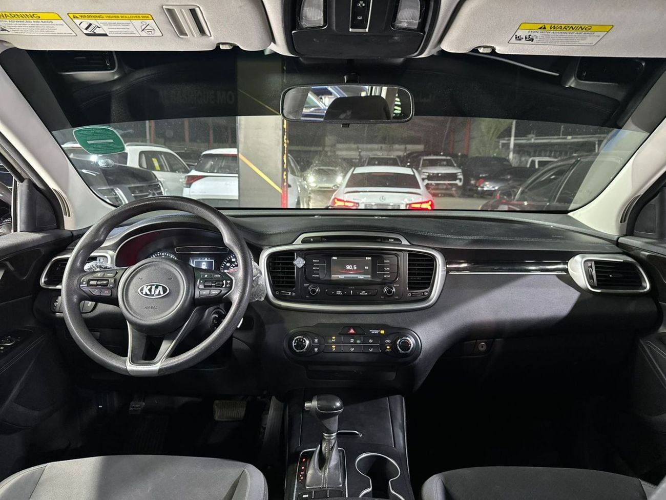 كيا سورينتو Base 2.4L FWD