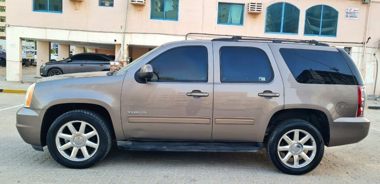 GMC Yukon MODIFIED YUKON DENALI  2011 GCC