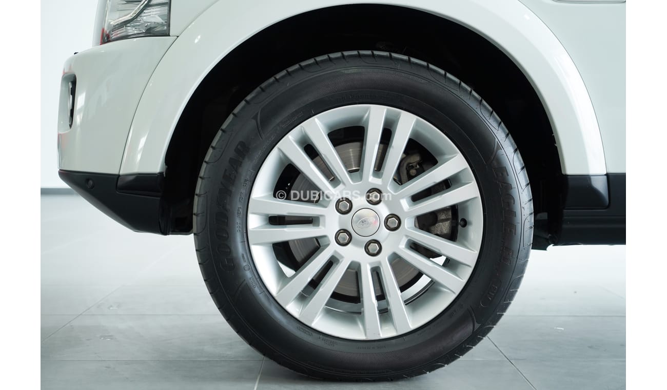 Land Rover Discovery 2015 Land Rover LR4 SCV6 / 7 Seater / Warranty