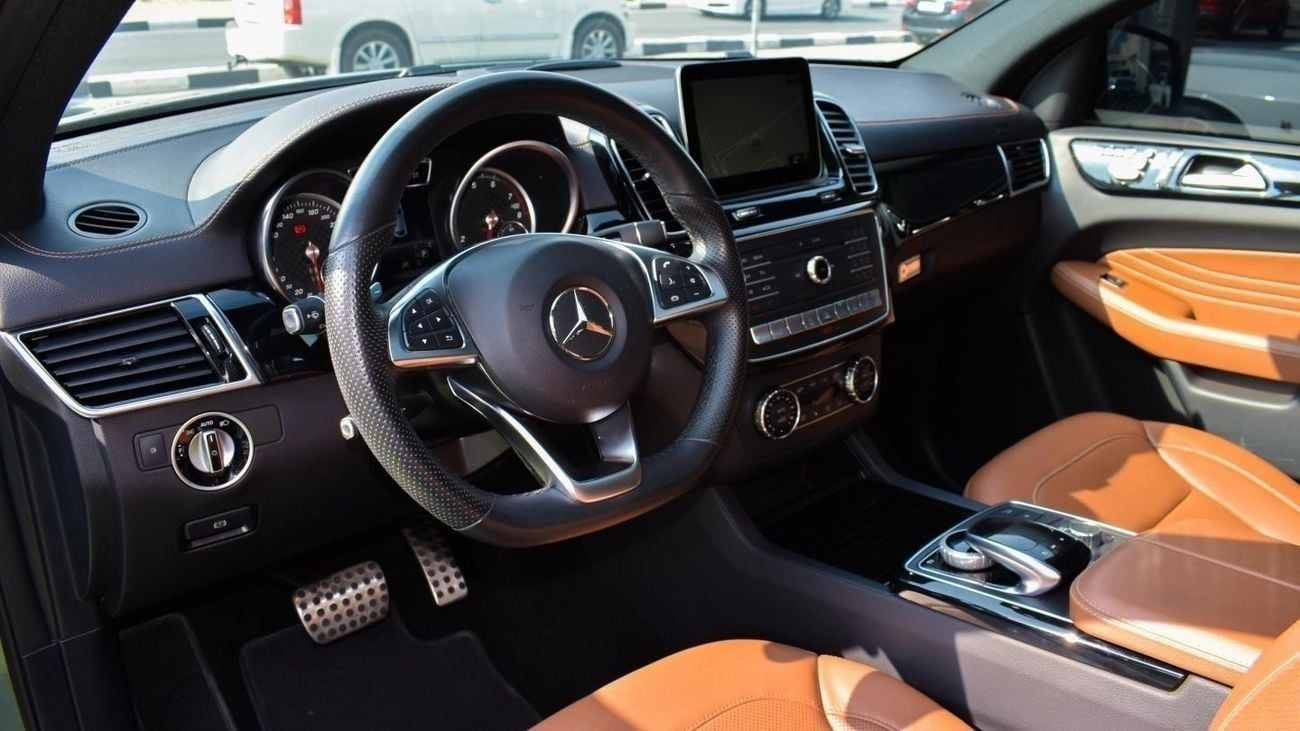 مرسيدس بنز GLE 43 AMG STD 4 Matic
