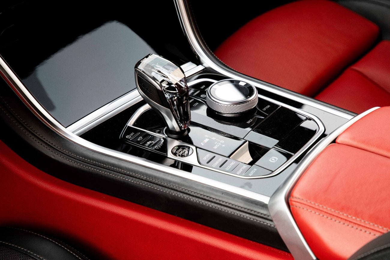 بي أم دبليو 850i 850i | 3,917 P.M | 0% Downpayment | 850I M-SPORT BMW SERVICED LOW MILEAGE! | Ramadan Offer!