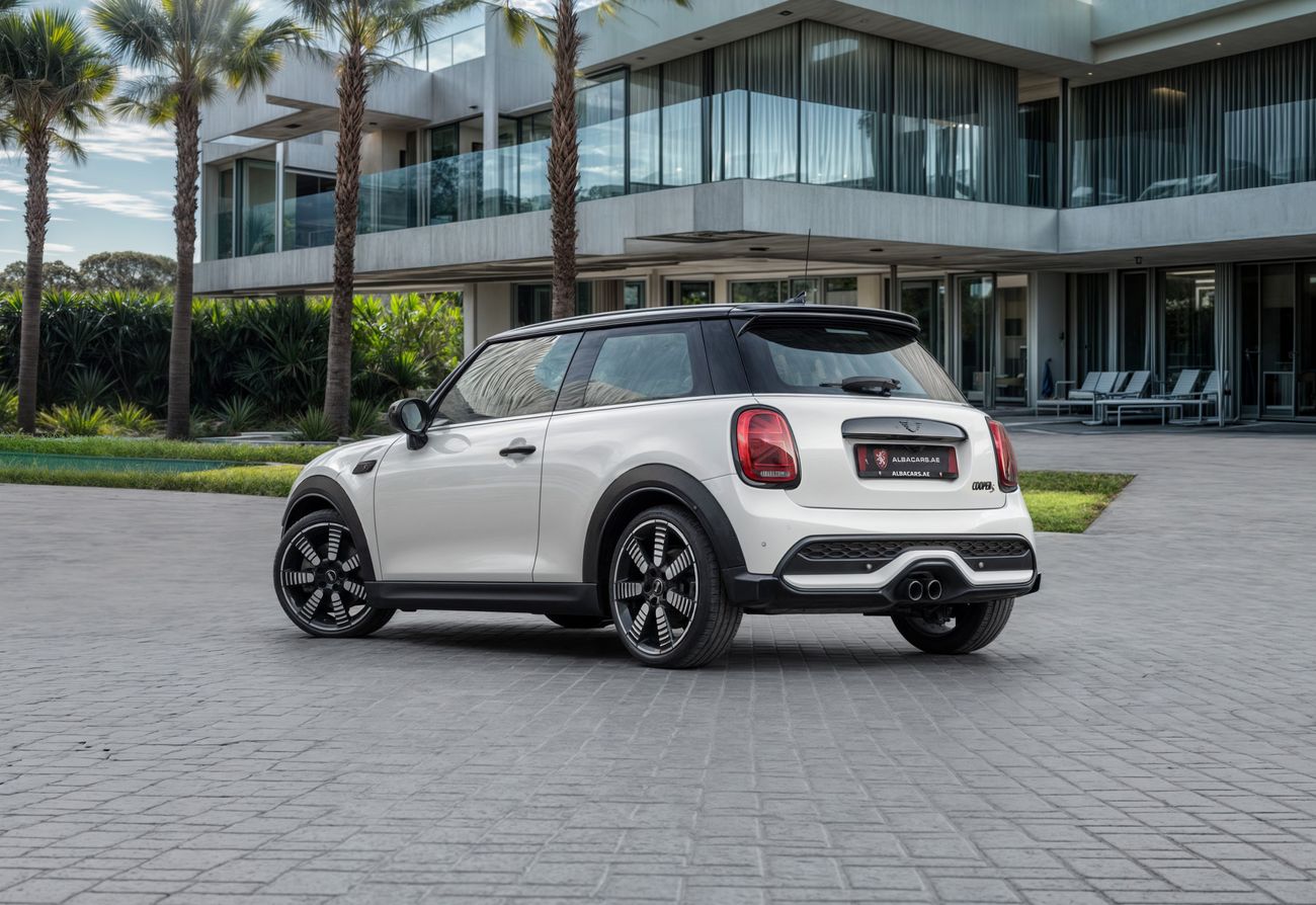 Mini Cooper Cooper S | 1,763 P.M | 0% Downpayment | LOW KMS | WARRANTY