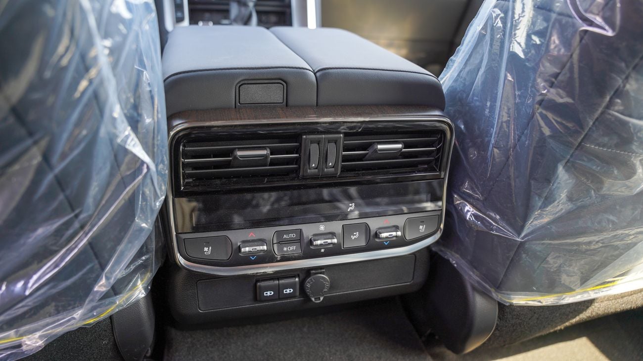 Toyota Land Cruiser VX 4.0L V6  YAMEN SPECS