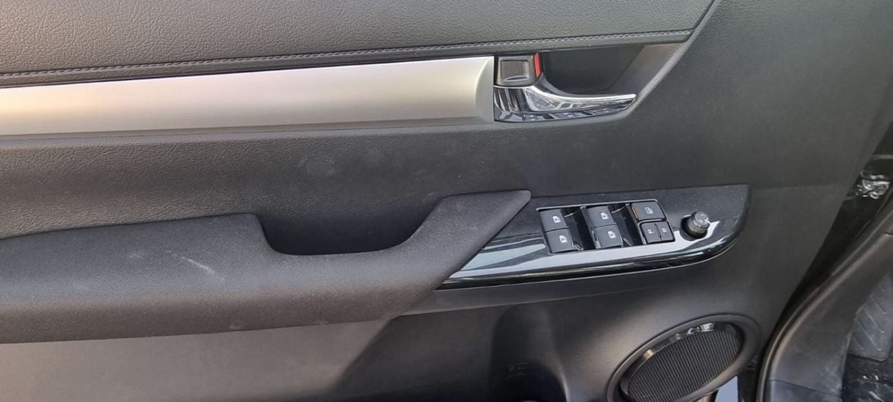 Toyota Hilux TOYOTA HILUX 2.4L DIESEL GLX 4X4 FULL OPTION MY 2025