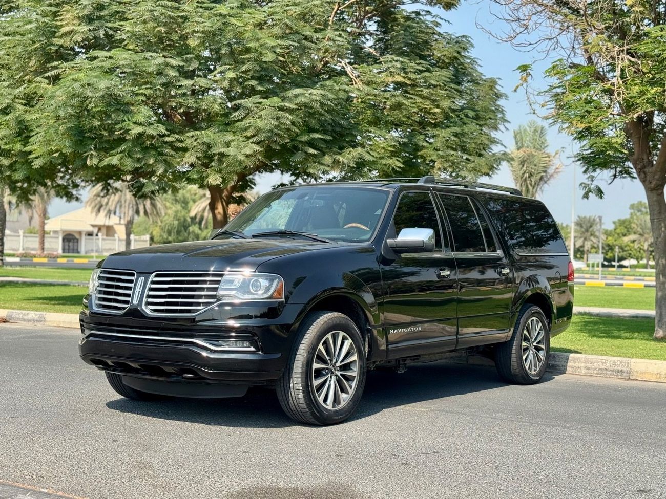 Lincoln Navigator L Reserve 3.5L (385 HP)