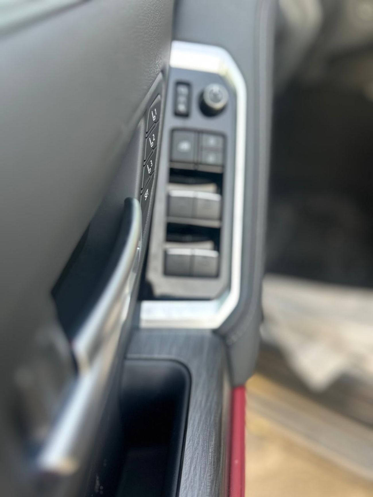 تويوتا لاند كروزر VXR 3.5L