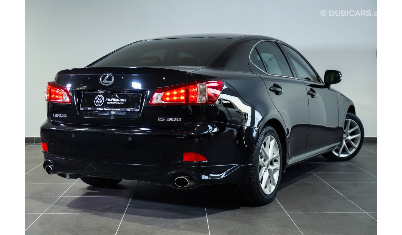 لكزس IS 300 2011 Lexus IS 300 / Full Service History / 1 Expat Owner From New