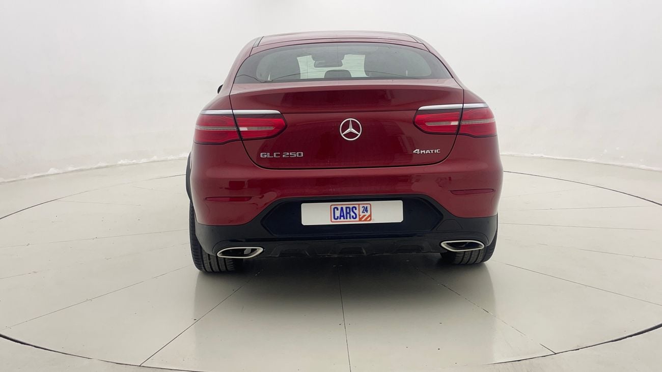مرسيدس بنز GLC 250 AMG LINE 2 | بدون دفعة مقدمة | اختبار القيادة في المنزل