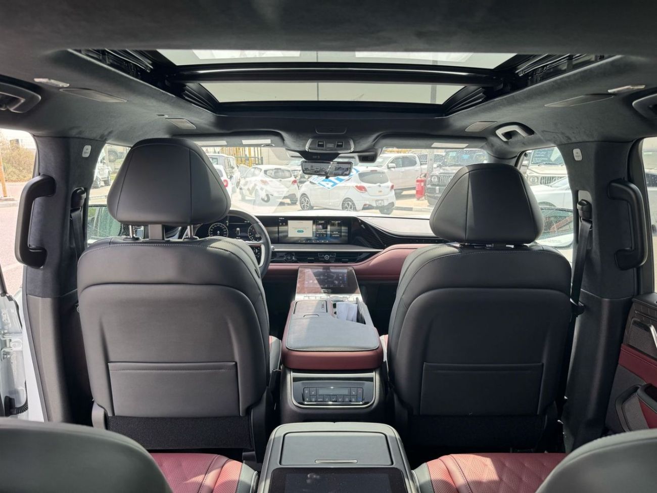 Infiniti QX80 2025 Infinity Autograph Captain Chairs 3.5L