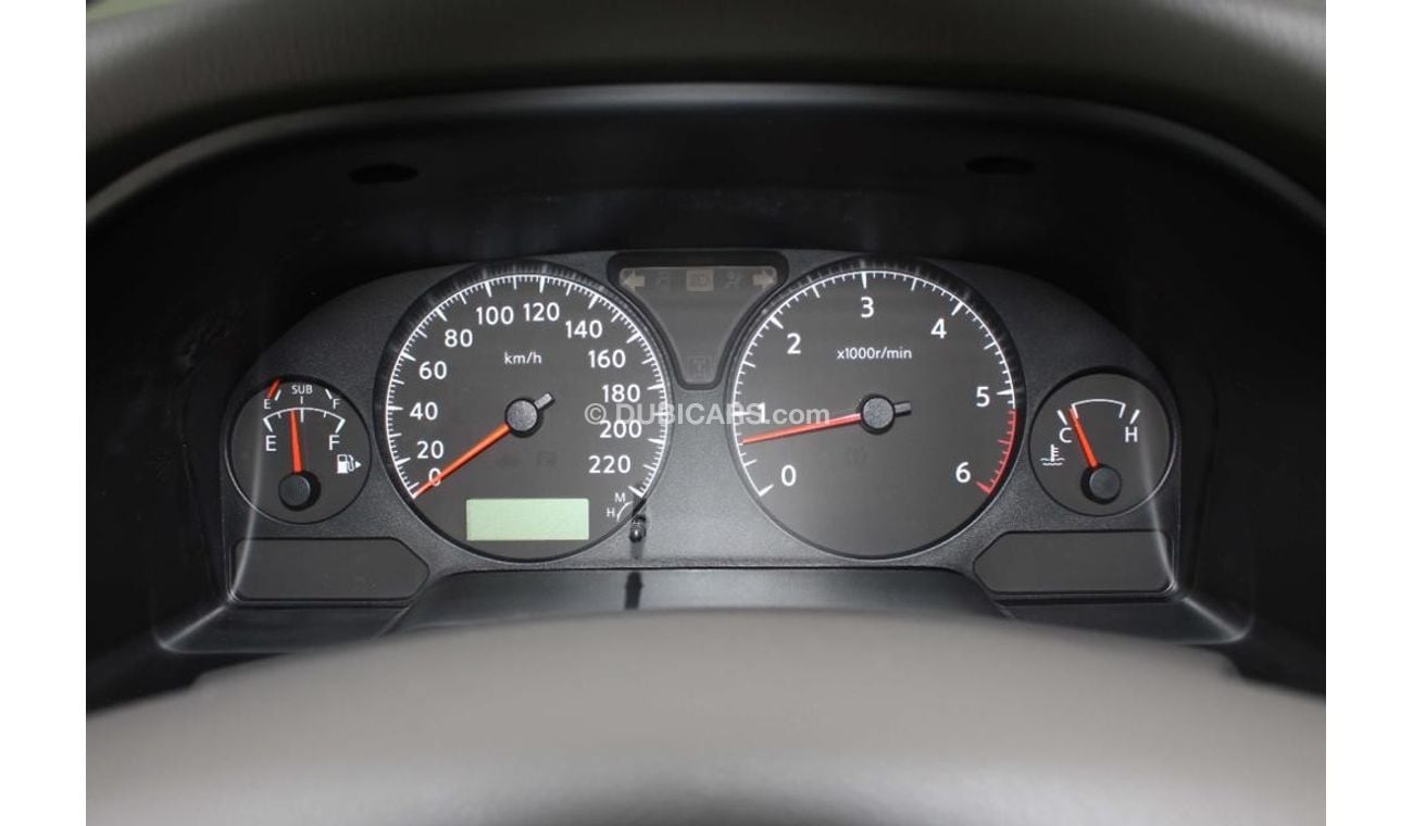 Nissan Patrol Pickup 4x4