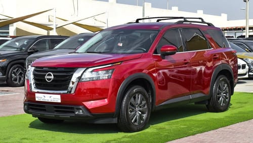 Nissan Pathfinder SV