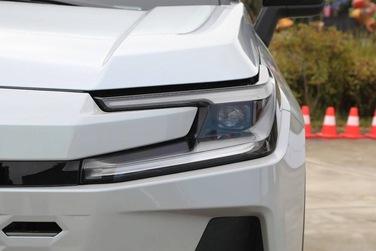 Toyota Wildlander 2.0 4wd pro+