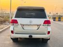 Toyota Land Cruiser Left hand drive ,4.0 liter .V6 ,white ,Color 2011 Model ,only for export available