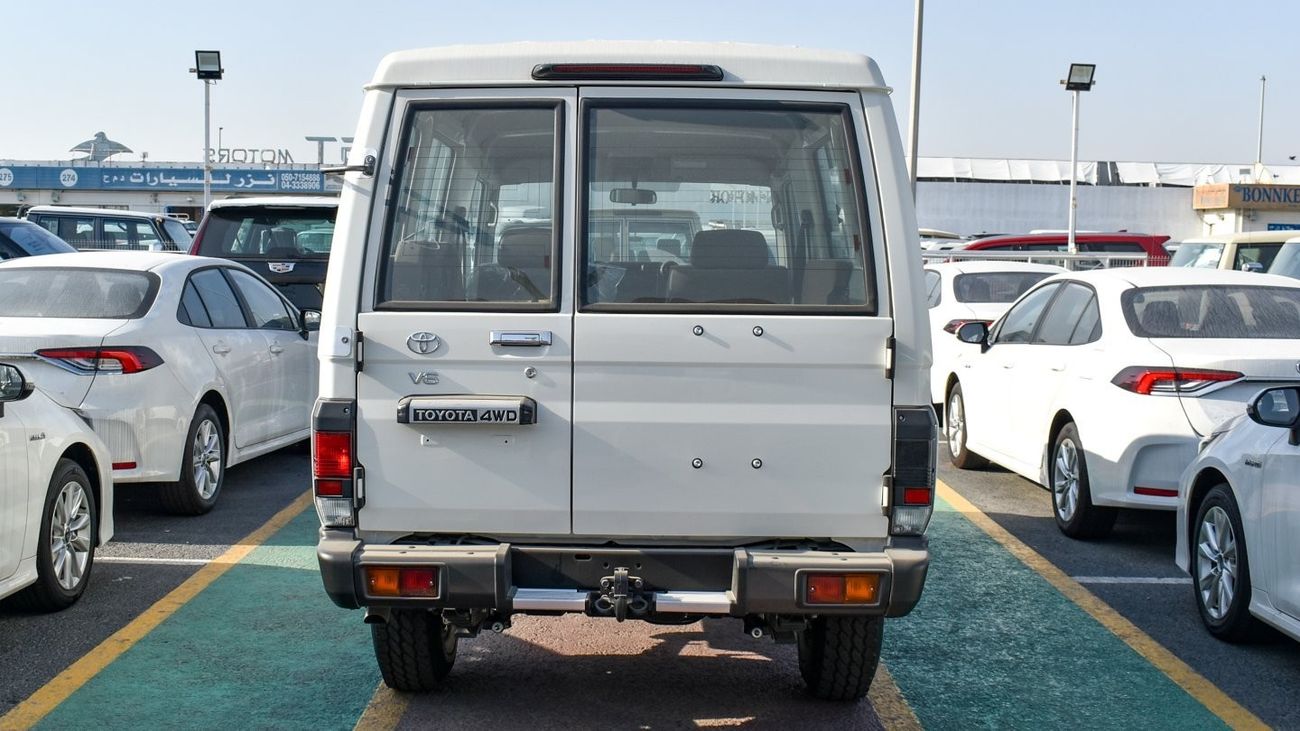 Toyota Land Cruiser 70 LC78  4.0L Double Tank Auto Transmission