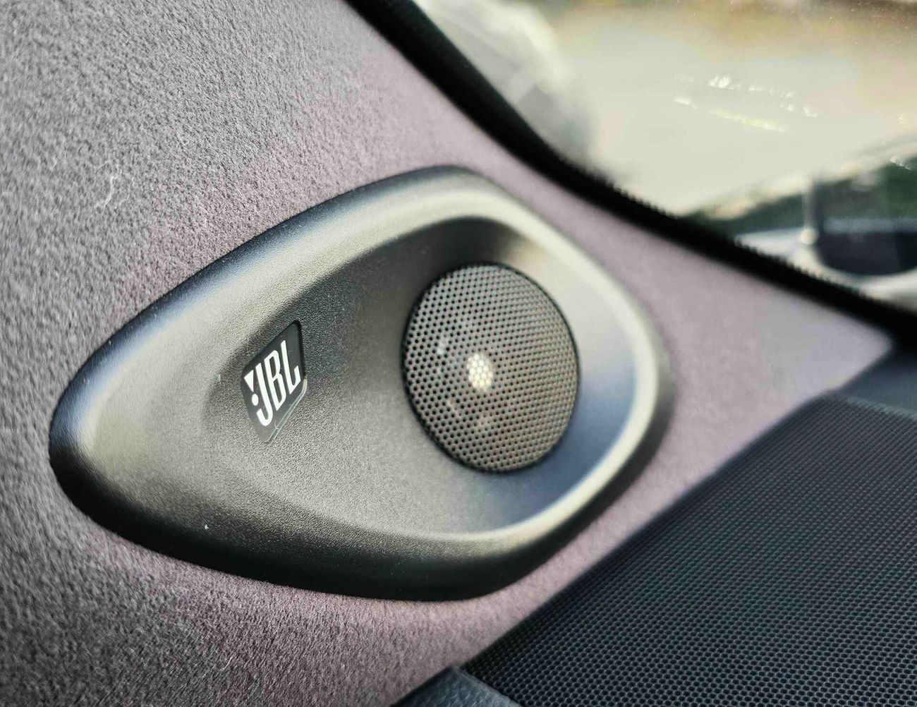 Toyota Land Cruiser GXR 3.5 Twin Turbo | BIG Screen JBL Speakers | Top Line Model (CODE # GXR3HB)