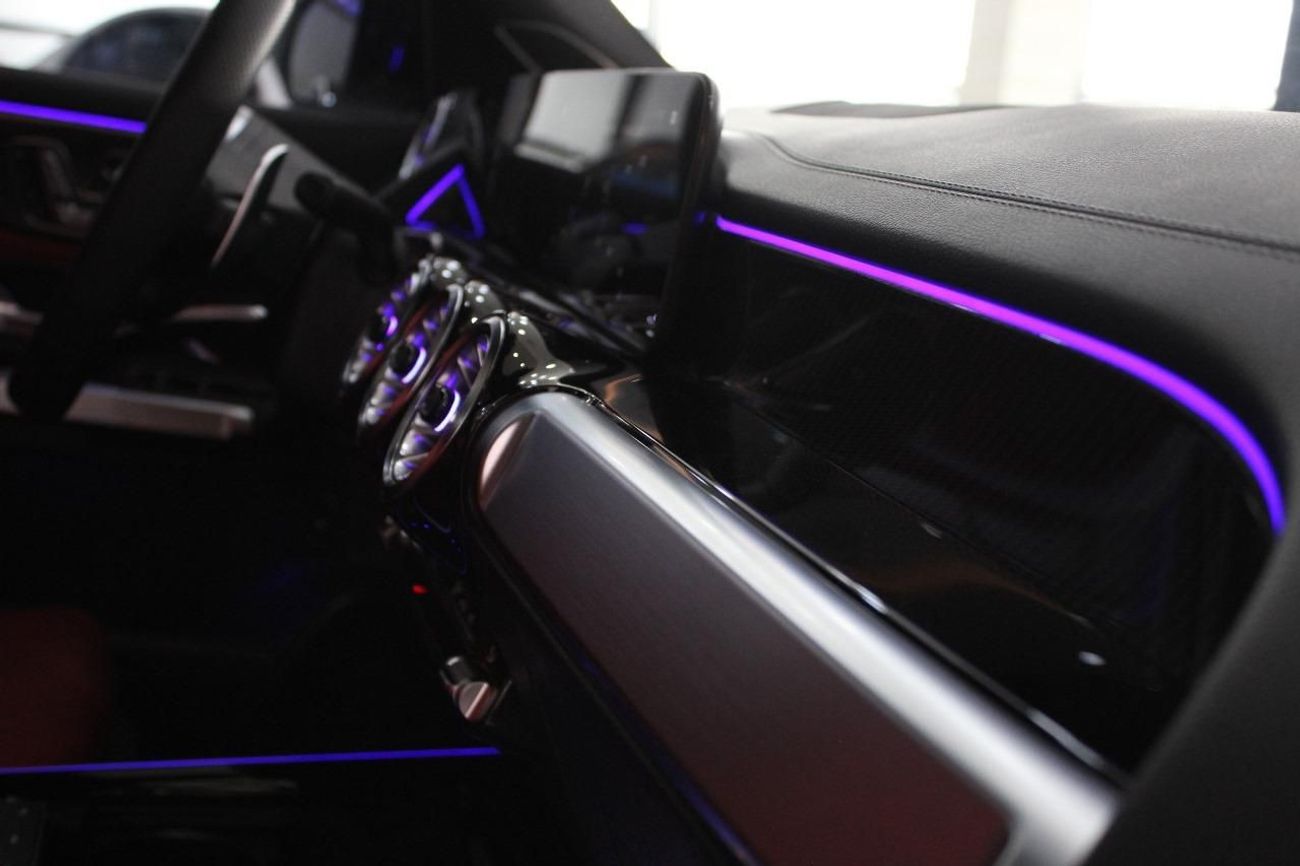 مرسيدس بنز GLB 35 AMG Mercedes GLB 35 AMG 2023