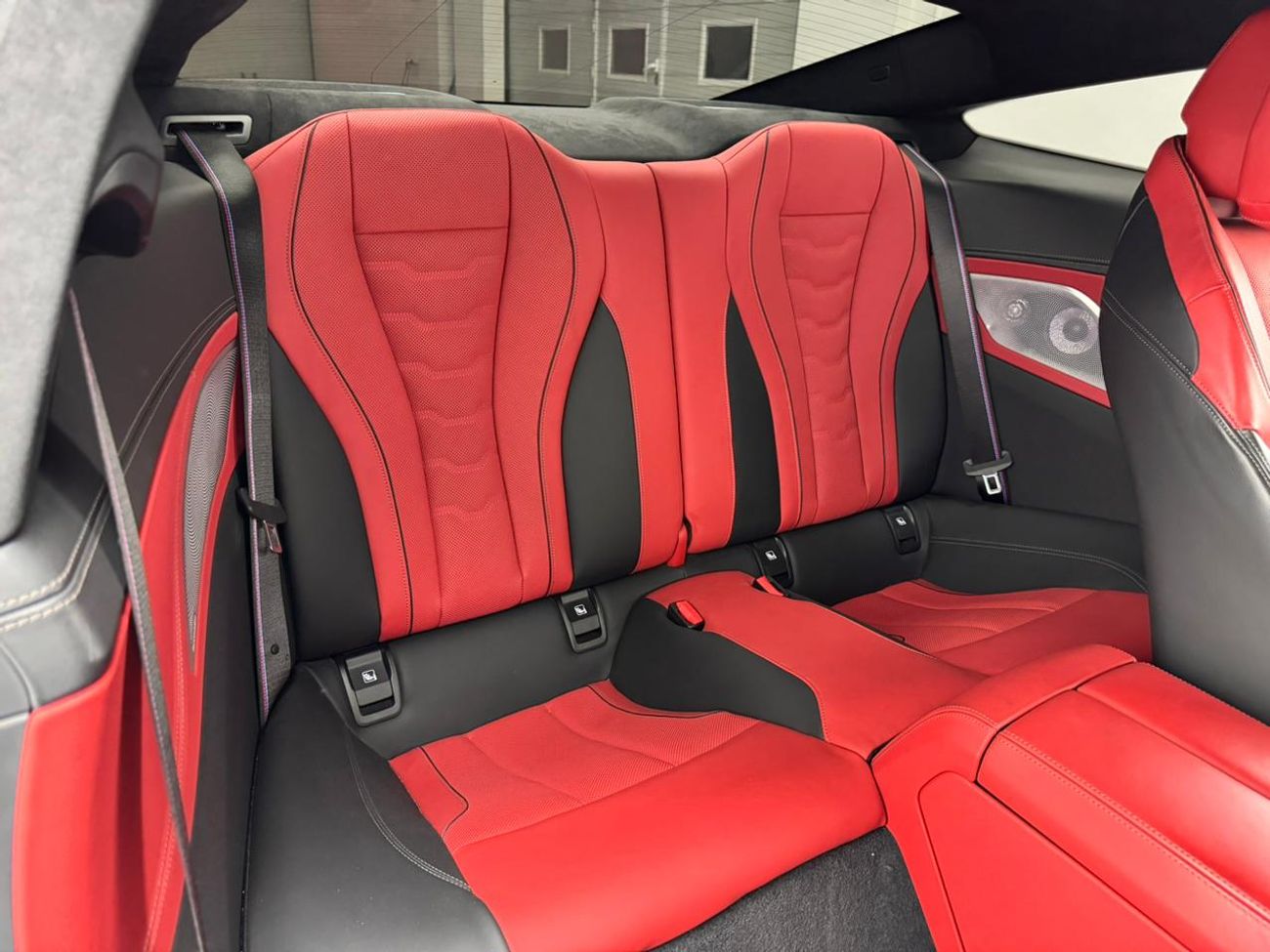 بي أم دبليو M850i xDrive 4.4L 2019 BMW M850i xDrive M-Sport, BMW Service History, 1 Year Warranty, GCC