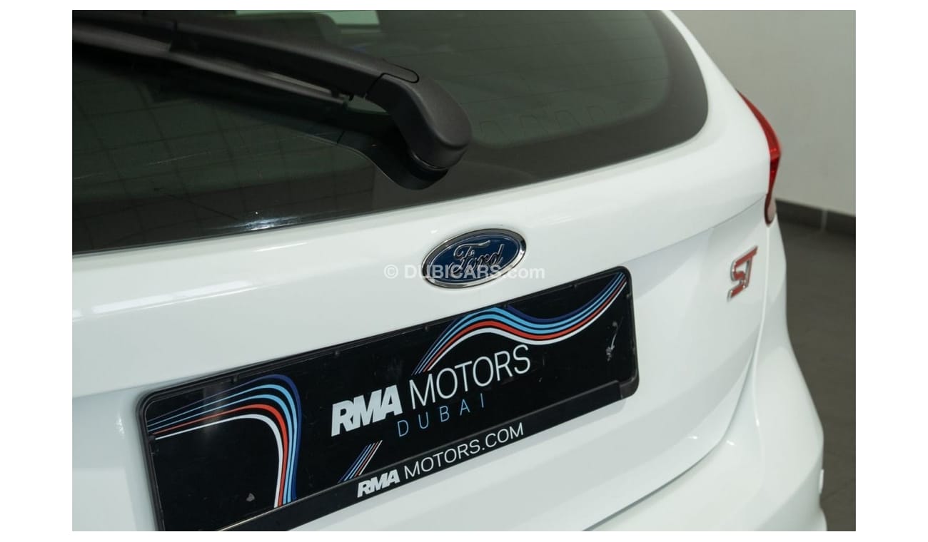 Ford Focus ST ST 2019 Ford Focus ST / Al Tayer Ford Warranty and Service History