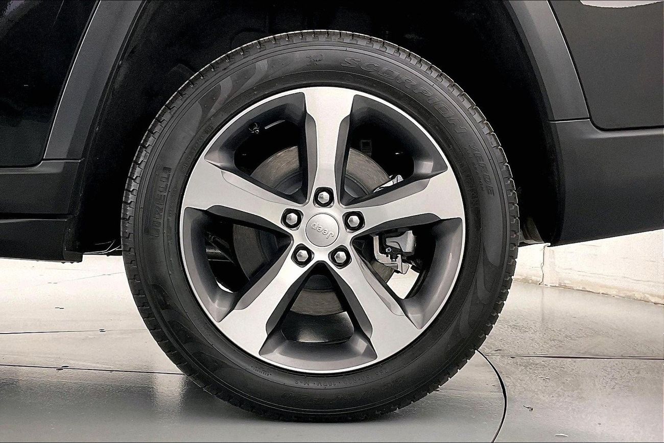 Jeep Cherokee Limited Plus | 1 year free warranty | 0 Down Payment