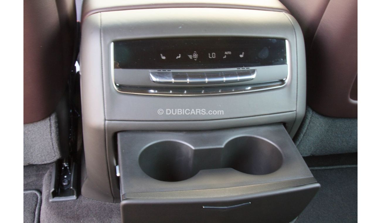 Cadillac Escalade Escallade ESV 600 Long Wheel Base.