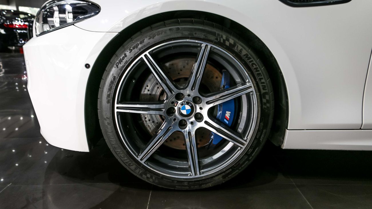 بي أم دبليو M5