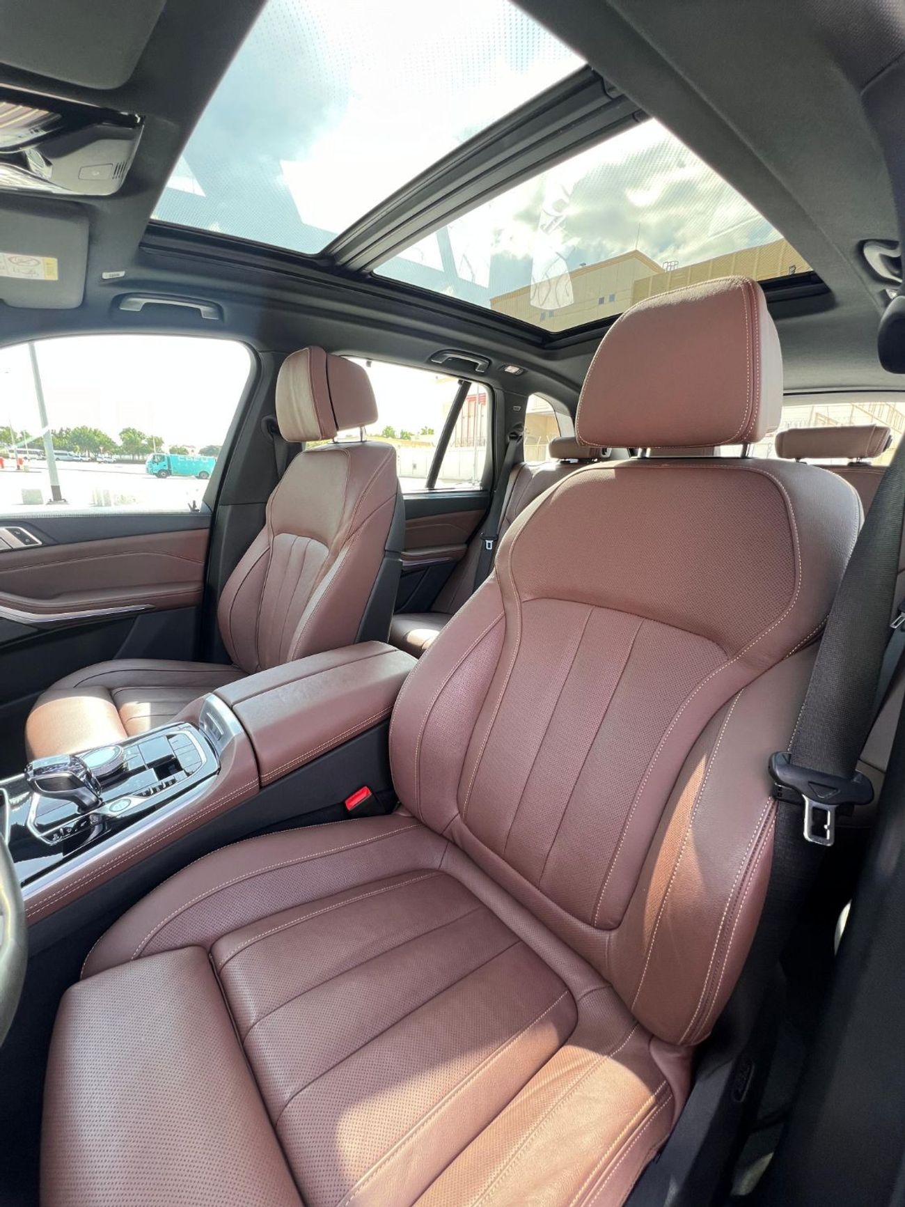 BMW X5 40i xDrive BMW X5 XDrive 40i M package  Head-Up Display  Panoramic Full Option  2020  Under warranty