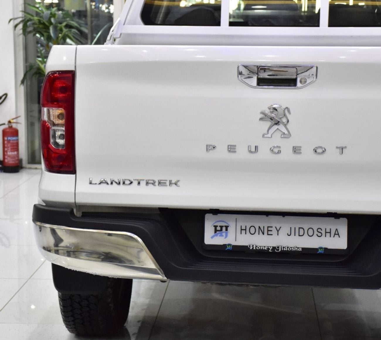 بيجو لاندترك EXCELLENT DEAL for our Peugeot Landtrek 4WD ( 2023 Model ) in White Color GCC Specs