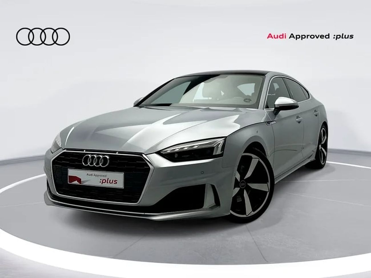 أودي A5 40 TFSI Sport 2.0L Sportback 40 TFSI 190hp (Ref# 055024)