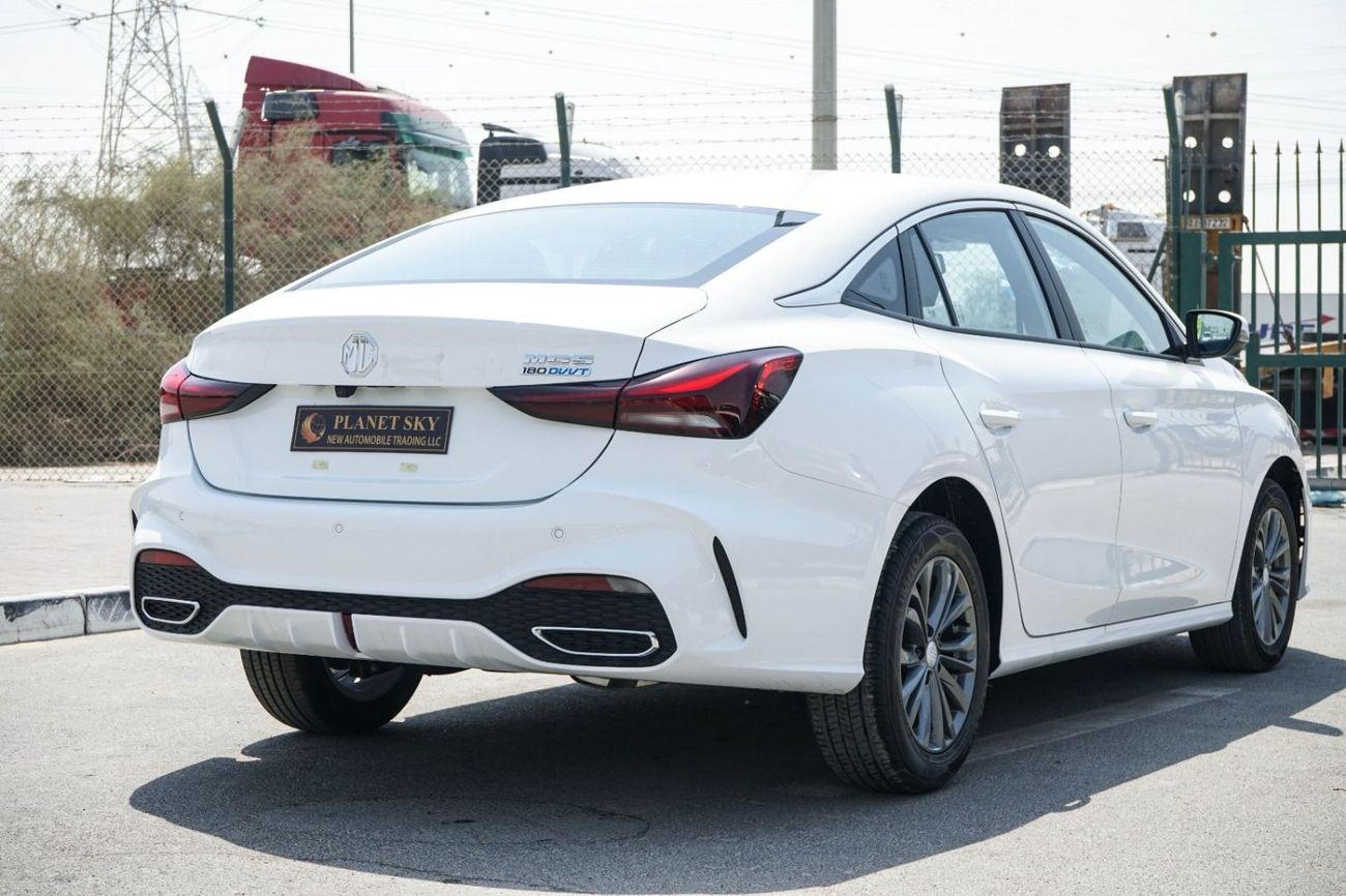 MG 5 NEW MG5 1.5L AUTOMATIC LUXURY MODEL 2025