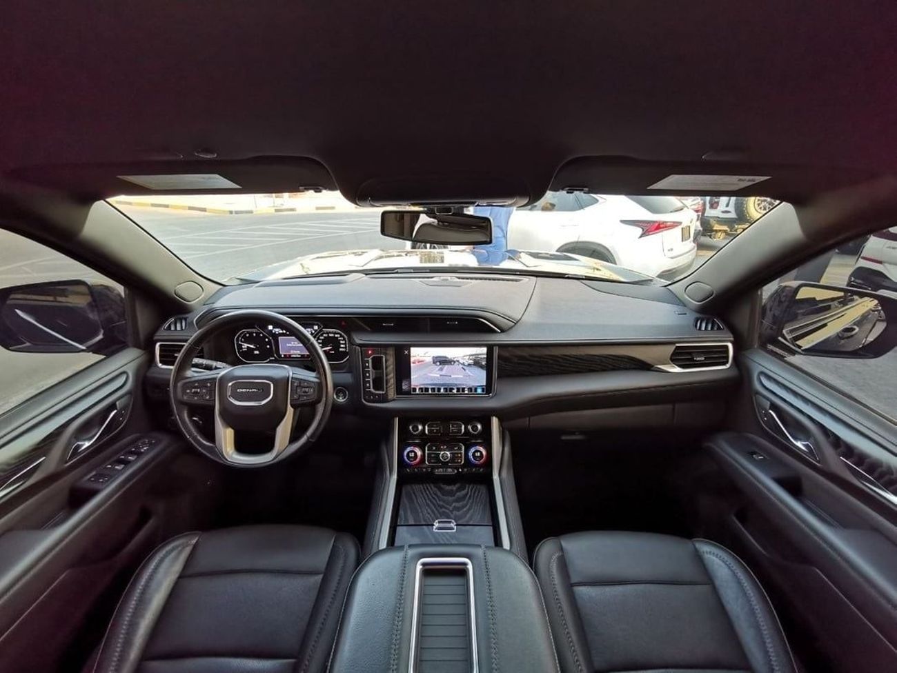 GMC Yukon Denali 6.2L (8 Seater) GMC Denali ( Short ) - 2021 - Black Edition