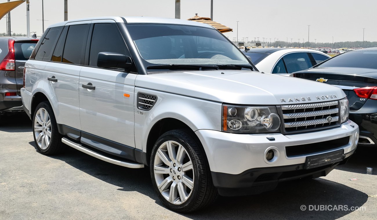 Land Rover Range Rover Sport HSE With Supercharged badge