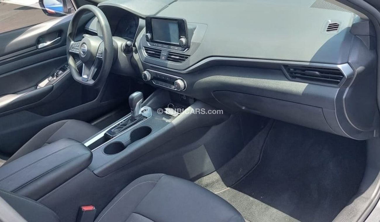 نيسان ألتيما S Very clean car