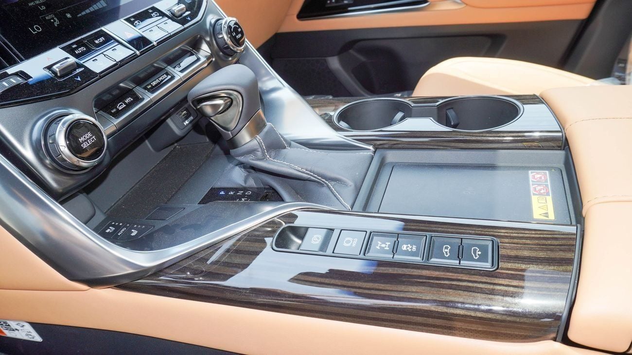 Lexus LX 600 3.5L V6