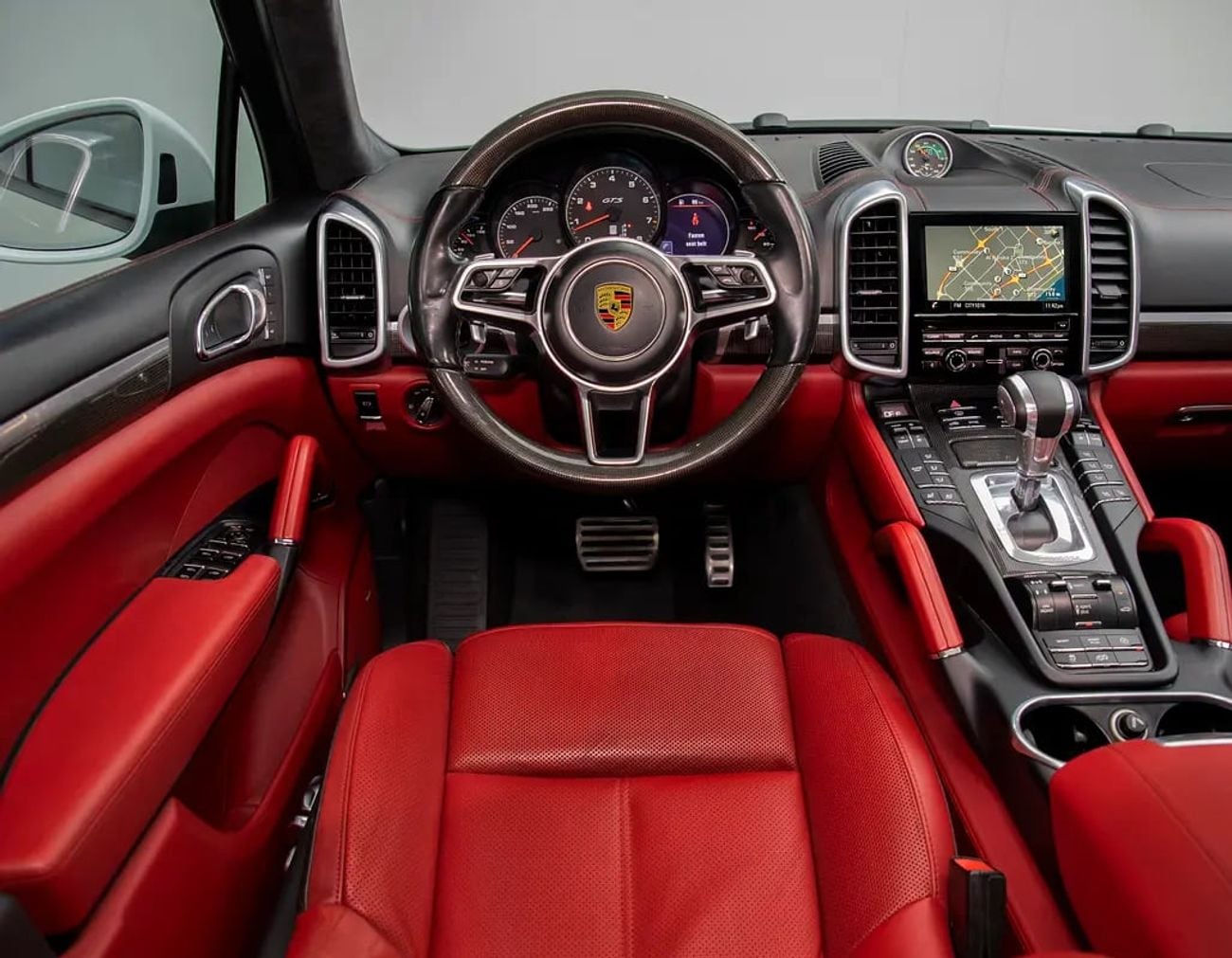 Porsche Cayenne GTS Unlimited KMs Warranty • FDSH • GCC Spec