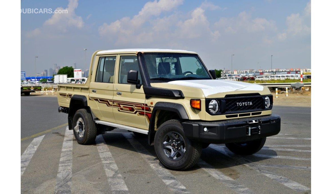 Toyota Land Cruiser Pick Up Double Cab V8 4.5L Diesel MT with Front / Rear Diff Lock, Black Wheels, Winch