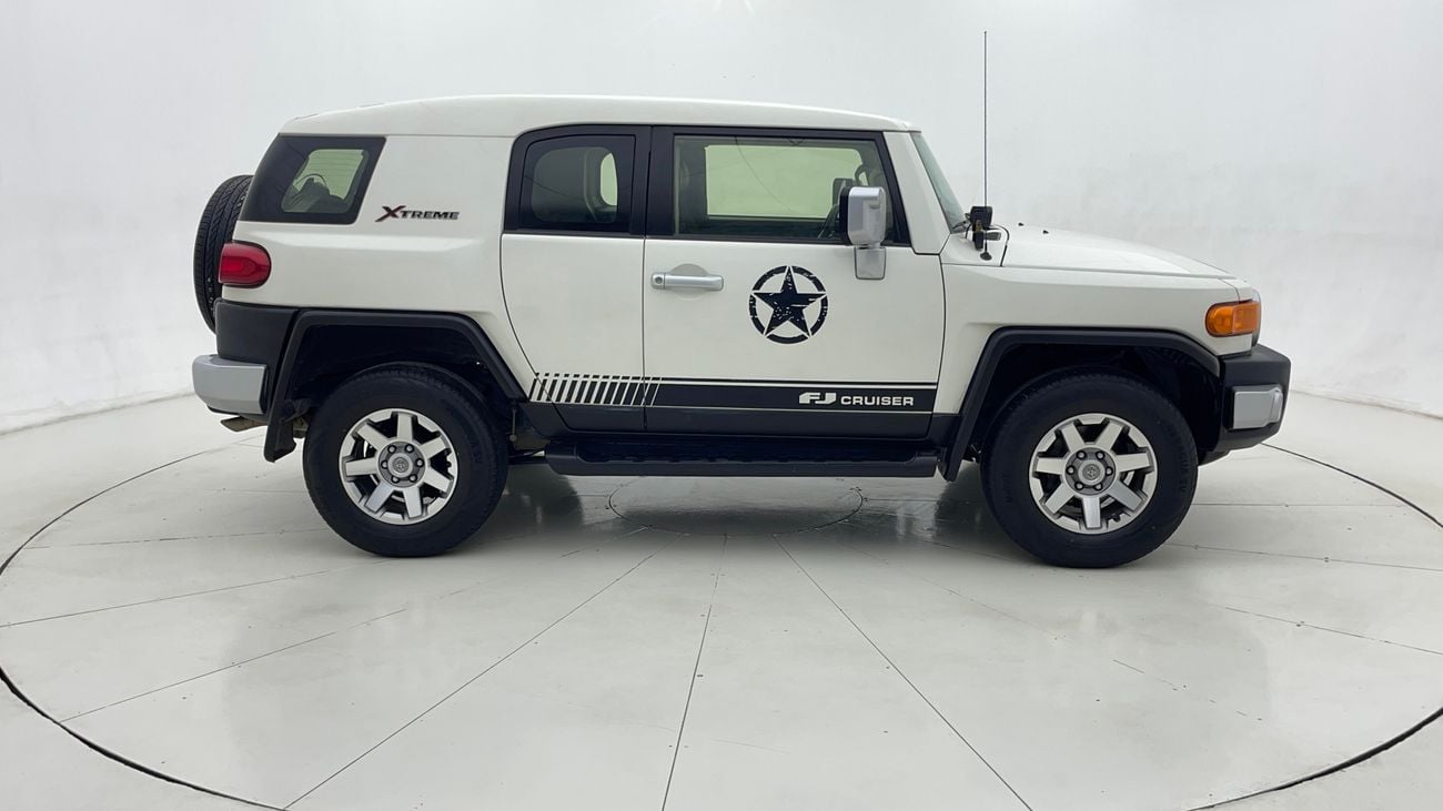 تويوتا إف جي كروزر 2021 GXR | AED 1701/Month | 0 DP | 30 Day Return | Warranty | Service History