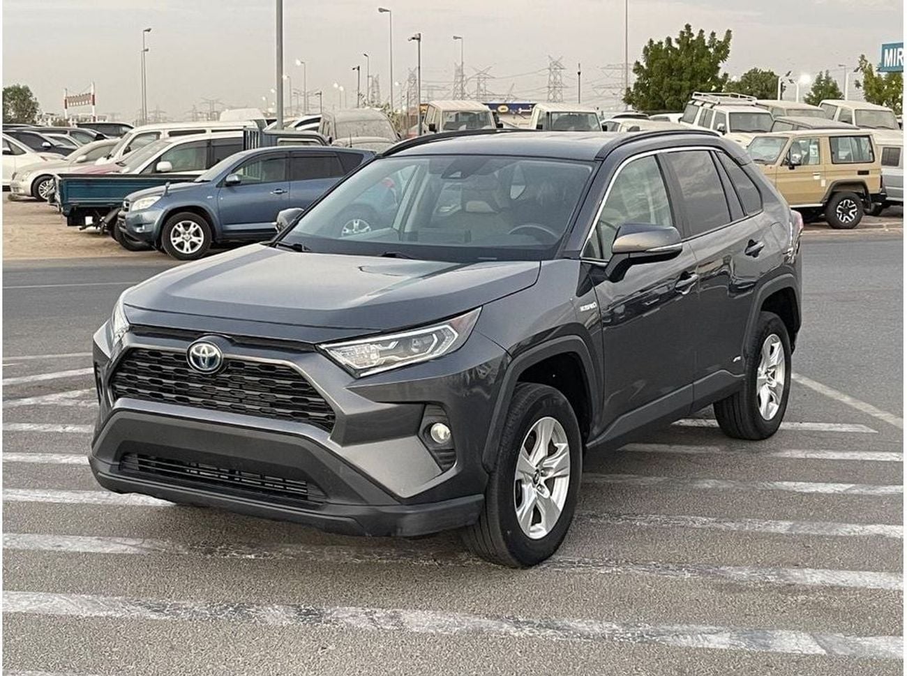 تويوتا راف ٤ XLE 2.5L 2020 TOYOTA RAV4 XLE HYBRID FULL OPTIONS IMPORTED FROM USA