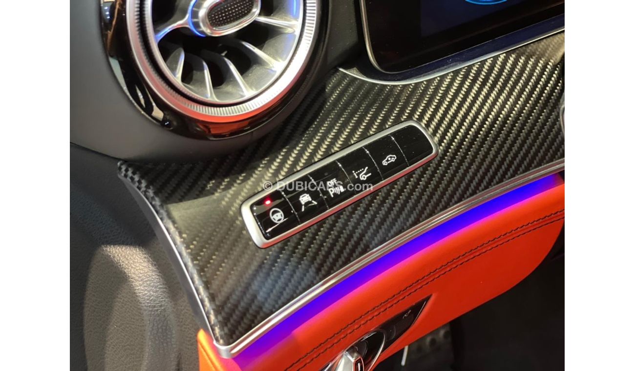 مرسيدس بنز أي أم جي جي تي 63 GT63 s