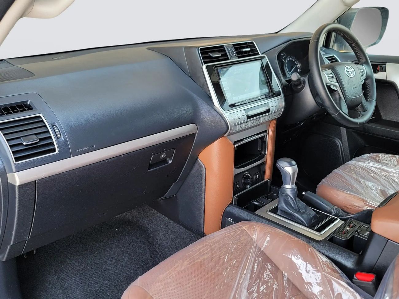 تويوتا هيلوكس 4x4 Diesel Right Hand Drive ( Export Only)