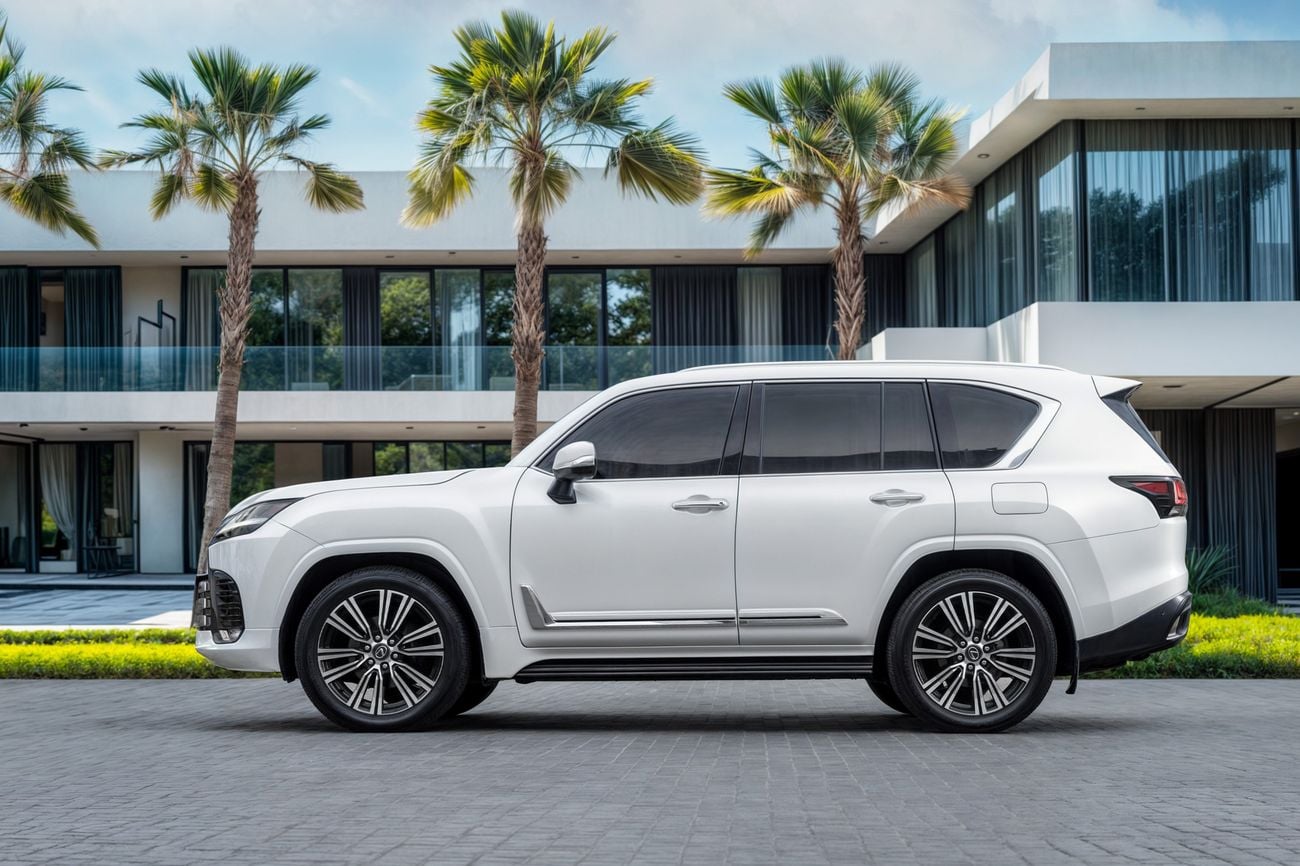 Lexus LX 600 LX 600 Signature | 8,813 P.M | 0% Downpayment | Lexus Warranty!