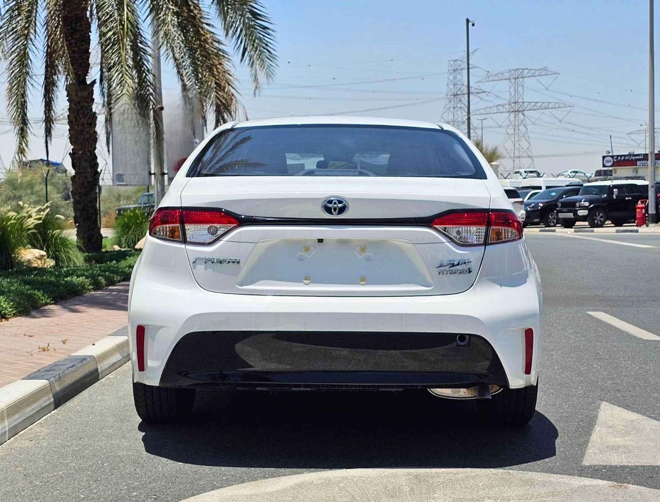 Toyota Levin HYBRID LUXURY | 1.8L V4 | SUNROOF DVD + CAMERA | FULL OPTION