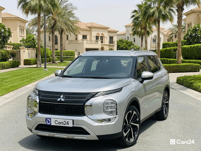 ميتسوبيشي آوتلاندر 2.5L 2024 | 0 DP | 1504/Month | 30 Day Return | Service History