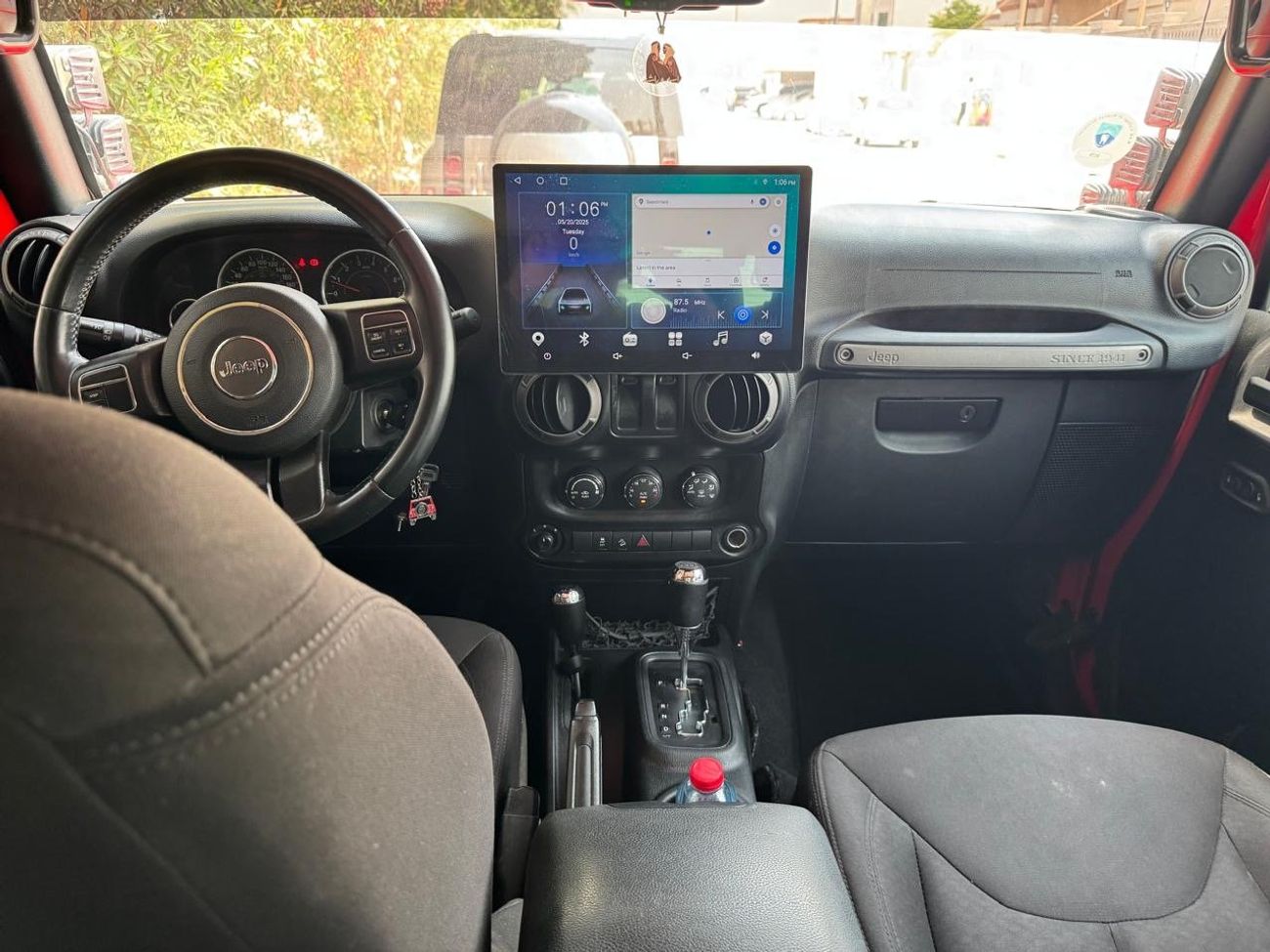 Jeep Wrangler Sport 3.6L M/T