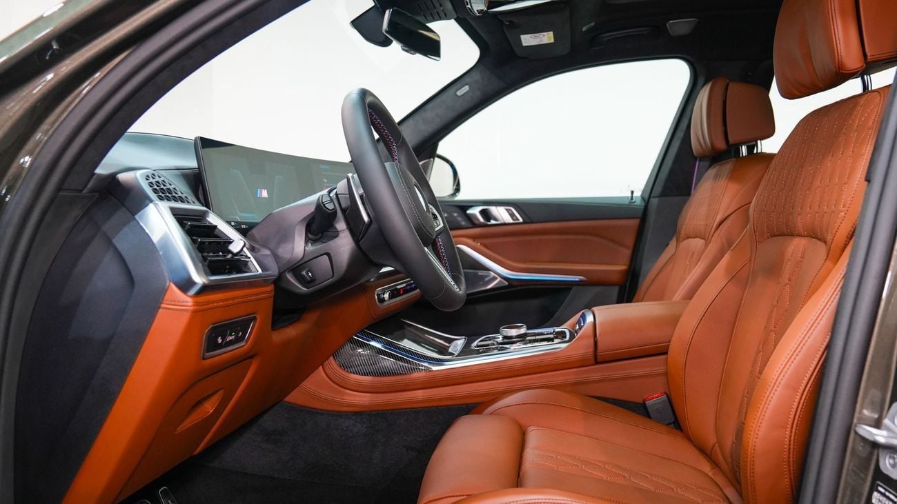 بي أم دبليو X7 M60 I