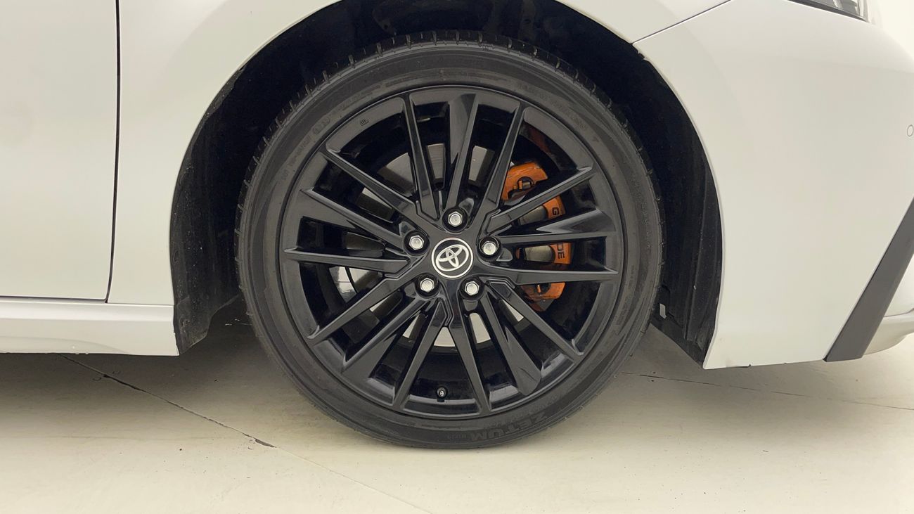 تويوتا كامري SPORT 3.5 | بدون دفعة مقدمة | اختبار القيادة في المنزل