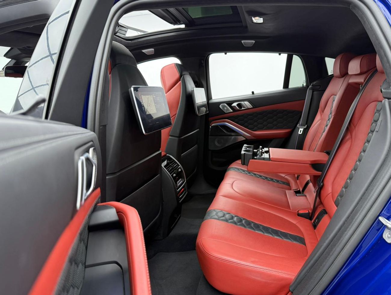 بي أم دبليو X6 M Competition 4.4T xDrive 2021 BMW X6 M Competition, Warranty, Full Service History, GCC